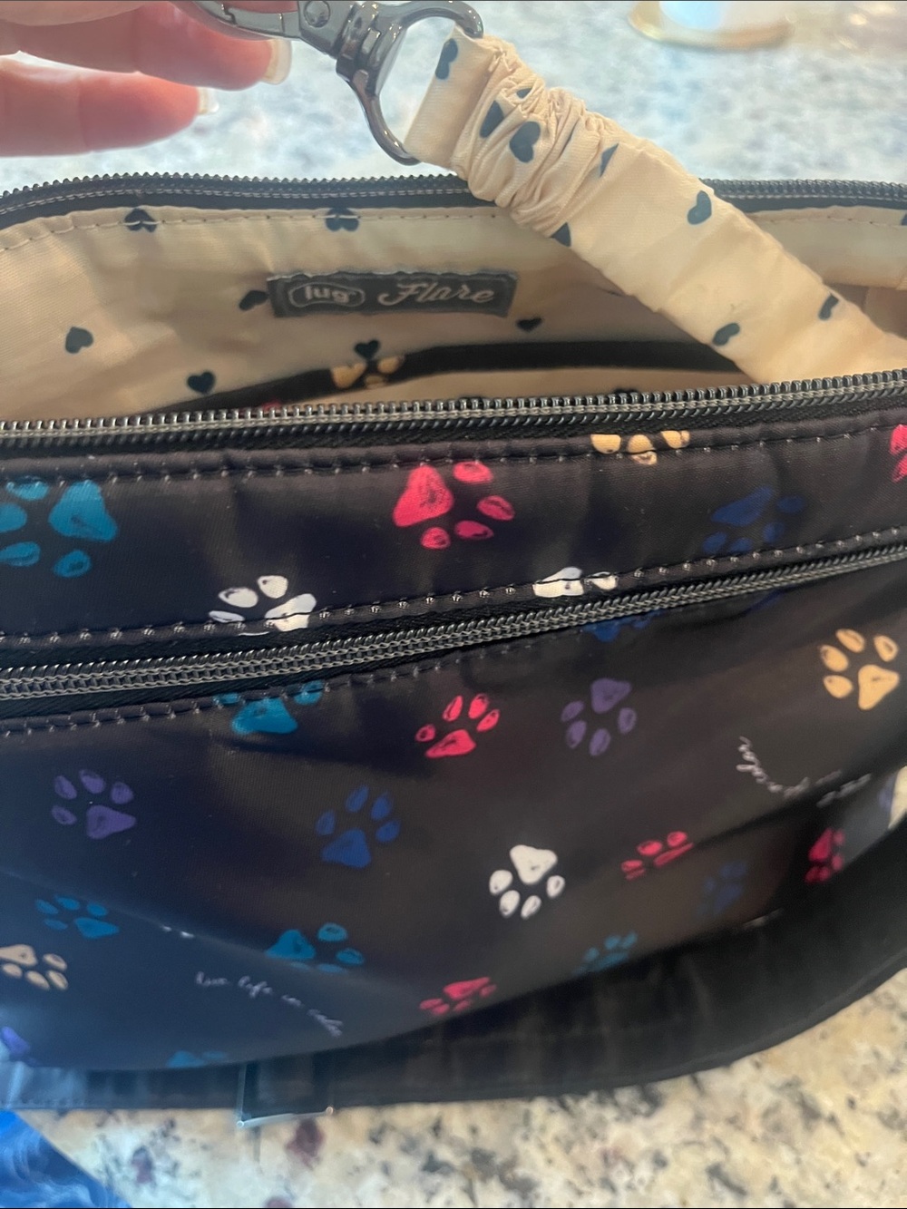 lug navy Blue Quilted Crossbody with Multicolor Paw Prints - Picture 8 of 9